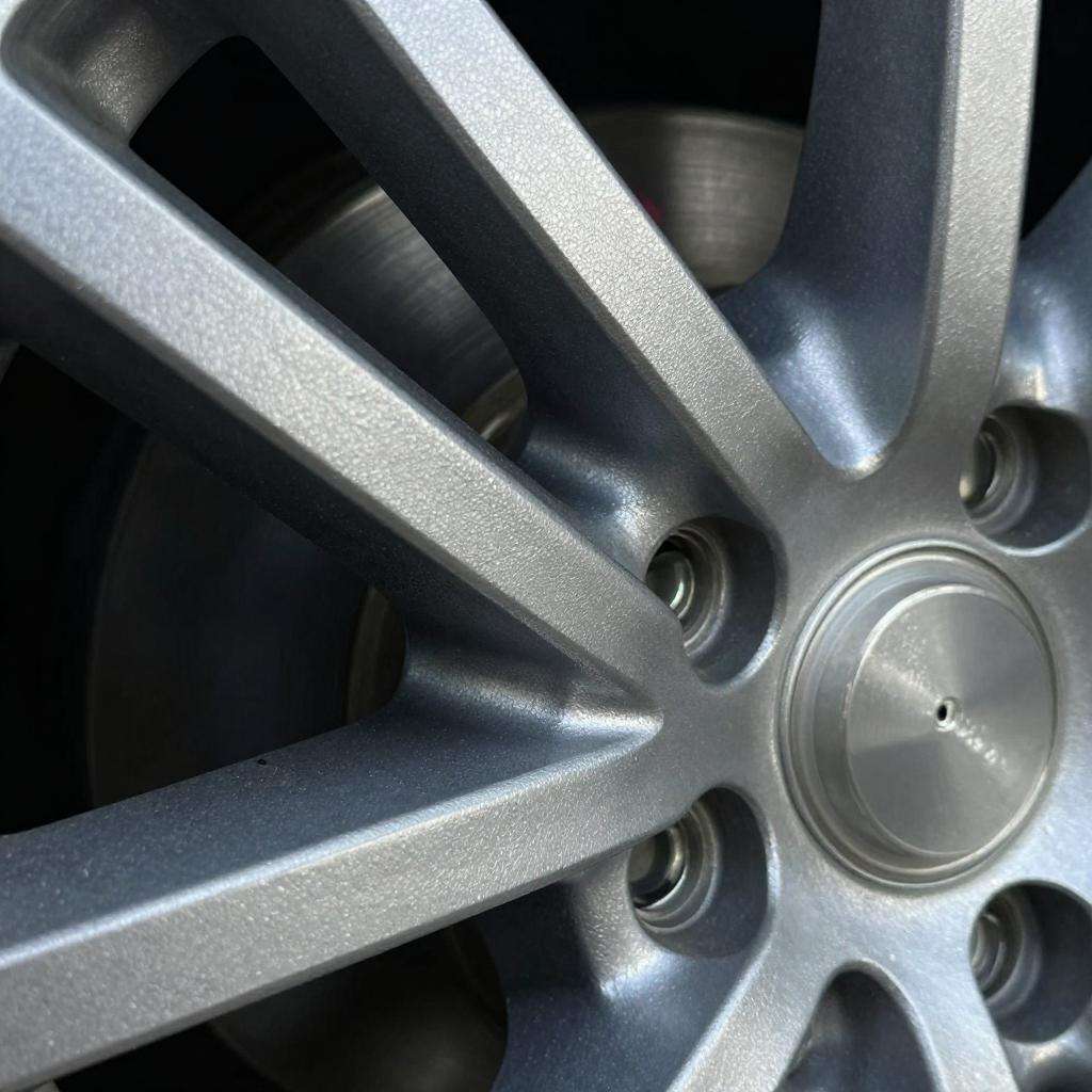 钢制轮毂耐用性揭秘：为何它是你汽车的坚固堡垒第二张图