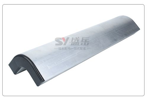 为什么半挂车的防护栏安装至关重要？背后隐藏着哪些不为人知的安全隐患？