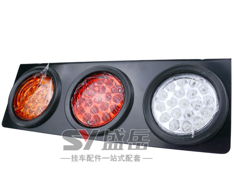 挂车检查灯亮了别慌，这3种警示信号千万别忽视！